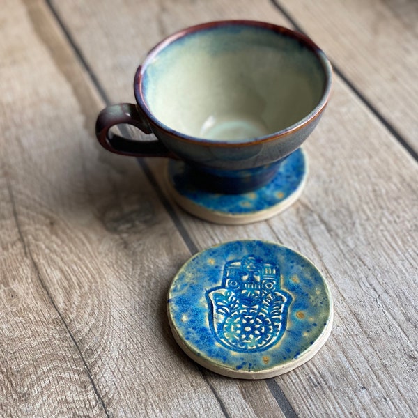 Lot de 2 dessous de verres Fatima main fait main en poterie, céramique / Pottery ceramic, handmade Hand coasters ethnique bohemian