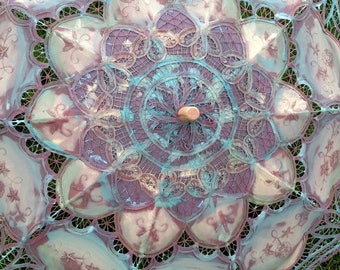 Parasol pastel tones steampunk