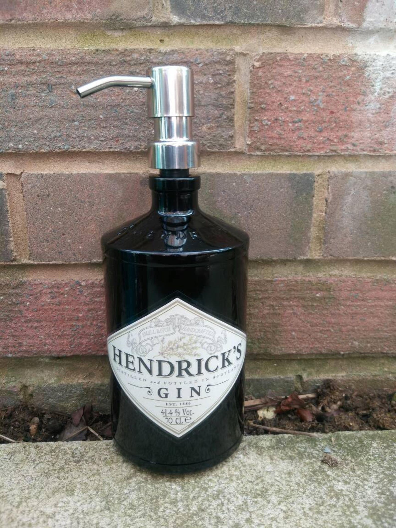 Hendricks soap dispenser bathroom mirror cupboard with lights