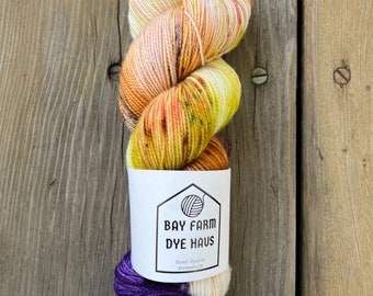 libélula / Speckled Sock Yarn / Indie-dyed Yarn / Sock Yarn / Purple Yarn / Variegated Yarn