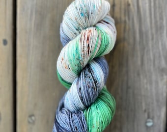 Inverness - hand-dyed Yarn / Green Hand-dyed Yarn / Variegated Yarn / Variegated Sock Yarn / Blue and Green Yarn / Sock Yarn