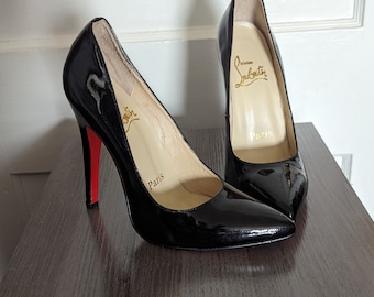 Christian Louboutin Pigalle size 6.5 37-  excellent condition