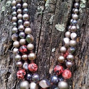 Fabulous vintage beaded necklace