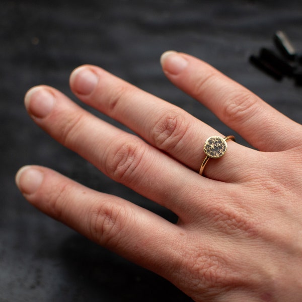 Bague Lune en Laiton de la collection Eclipsis.