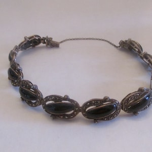 Vintage Sterling Silver 925 Stunning Marcasite and Onyx  7.5&quot; Bracelet with Safety Chain