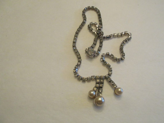 Vintage Signed KARU Rhinestone &Faux Pearl Neckla… - image 2