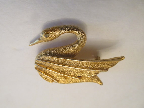 Vintage DFA, Dubarry Fifth Avenue Textured Gold S… - image 1
