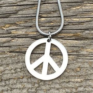 Peace Anhänger, groß oder zierlich