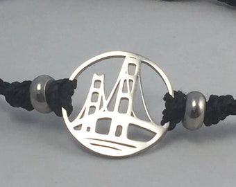Pulsera de cordón de tracción del puente Mackinac