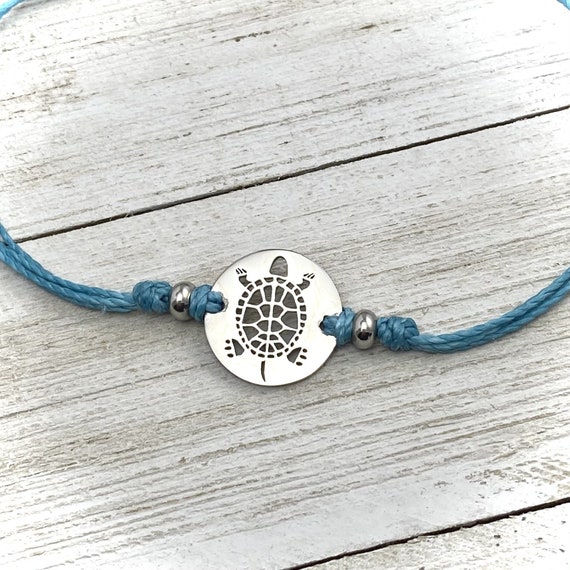 Pull cord best sale bracelet