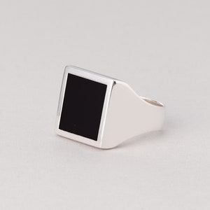 Mens Silver Ring, Black Stone Ring, Onyx Ring Man, Mens Signet Ring, Square Onyx Ring, Black Signet Ring, Statement Ring Men, Gemstone Ring