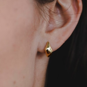 Thea Earrings In Gold, 14k Gold Small Stud Earrings, 14k Solid Gold Studs, Drop Earrings Gold, 14k Gold Small Stud Earrings, Women Earrings