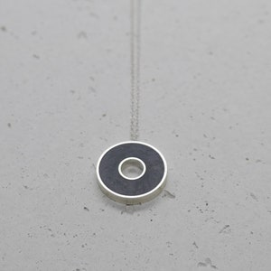 Round Concrete Necklace, Silver Concrete necklace, Geometric Circle Necklace, Cement Necklace, Resin Silver Necklace, Concrete Jewelry, Gift