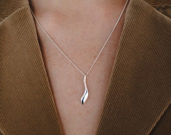 Eva Necklace, Sterling Silver Necklace, Minimalist Necklace, Dainty Delicate Necklace, Drop Necklace, Bridal Elegant Necklace,