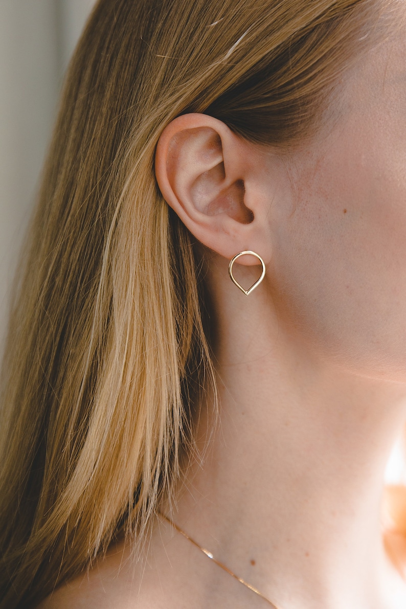 14K Solid Gold Post Earrings Leaf Earrings Gold Minimalist Etsy