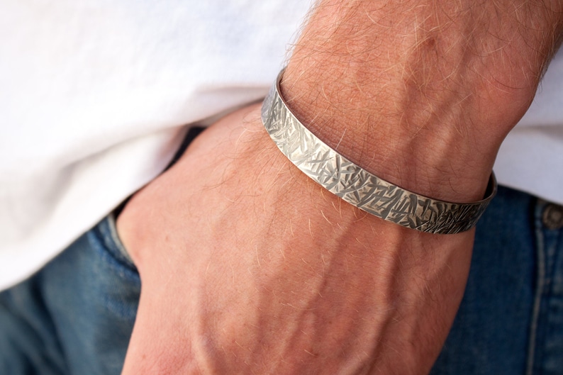 Männer Silber Armband, Männer Manschettenarmband, Männer Metall Armbänder, Männer Silber Armreif, Schweres Silber Armband, Männer Schmuck, Schwarz Silber Armband Bild 1