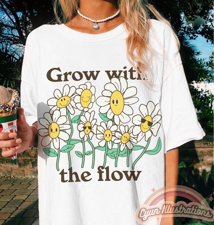 Women's Cottagecore Flower Graphic Tee - Loose Fit Short Sleeve T-Shirt