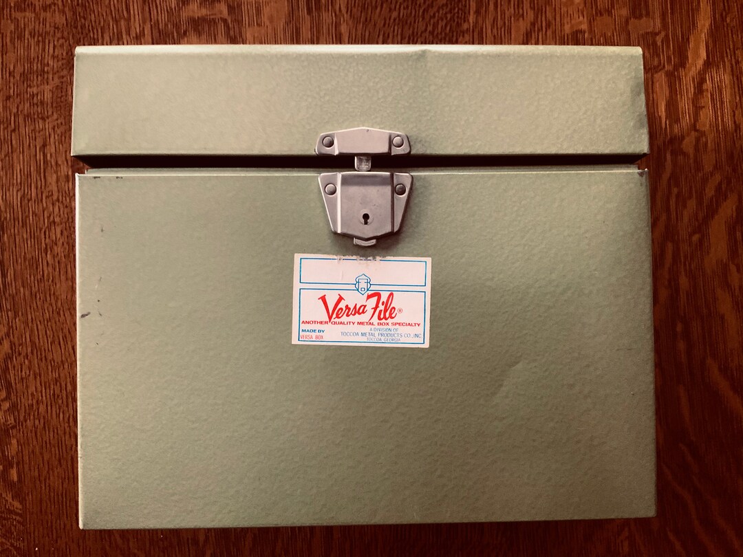 Vintage Green Metal File Box No Key, but Latch Works Versa File Shabby