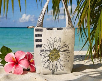 Summer /spring fabric handbag fun block print two outside pockets zipper closure