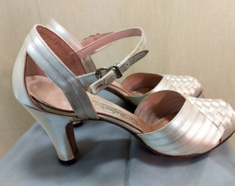 50s wedding shoes