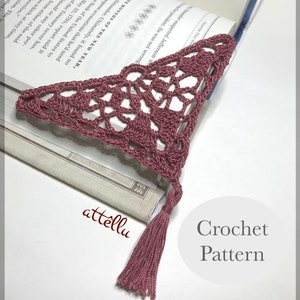 Crochet Pattern Corner bookmark Triangle Digital Download Format, Page Saver Victorian Style Book marker Lace style PDF Instructions & Chart