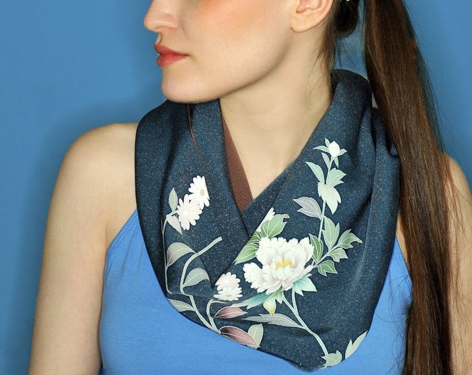 Vintage Kimono Infinity Scarf CHIYOMI