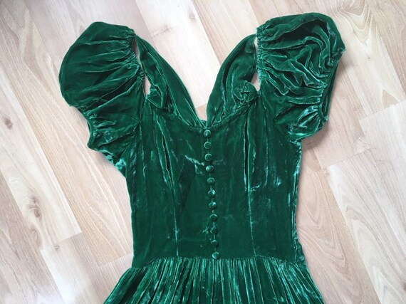 Vintage 1940s Silk Velvet Dress // Moss Green Gown