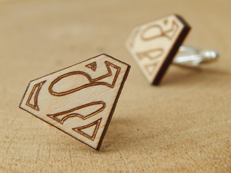Boyfriend Gift Superman Wooden Cufflinks Mens Movie Cuff links Superhero wood Groomsman Cufflink Fathers Day Anniversary Wedding