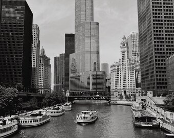Fotografía de Chicago Riverwalk, arte del río Chicago, fotografía de Chicago, impresiones de la torre Trump de Chicago, arte de la pared de Chicago, arquitectura de Chicago