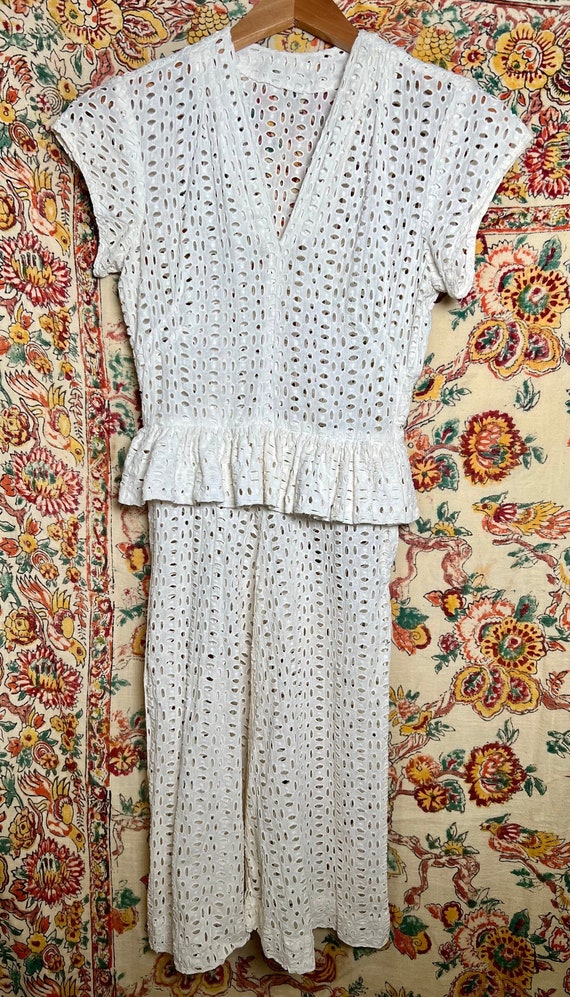 1940's White Eyelet Dress Peplum Skirt XS Handmade - image 1