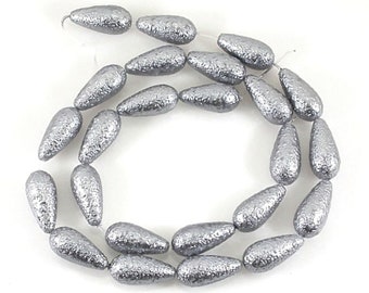 Glass 16 inch strand - Teardrop BEADS- Silver - 17 x8mm - 24 pcs - jewellery jewelry crafts