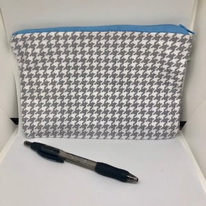 Gray Houndstooth Patterned Zipper Bag Gray Polka Dot bag Small item Storage bag Accessory Case Pencil Pouch image 1