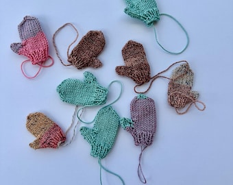 Mitten ornament | mini mitten ornament |  miniature ornament | Christmas gift | seasonal decor | knitted ornament | unique mittens