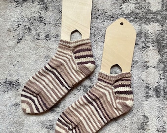 Brown striped socks | Knit socks | striped pattern socks | ankle socks | short socks | women’s gift | cozy ankle socks | unisex gift