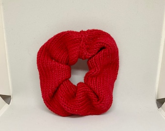 Red Scrunchie | Fall Hair Accessory | Red Knitted Scrunchie | Soft Scrunchie | Red Hair Tie | Red Hair Elastic | Knitted Hair Accessory