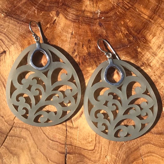 W2217.  Carved Resin and Sterling Silver Earrings… - image 3