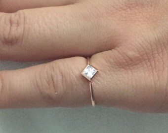 Princess Cut Cz Ring, Solitaire Ring, Simple Ring, Cubic Zirconia Ring, Valentines Gift for her, Cz Ring, Minimal Ring For Her, gift