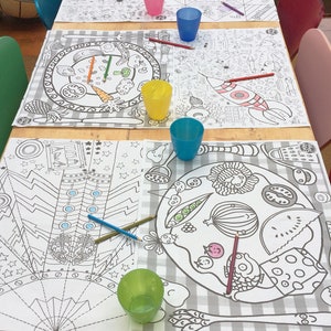 Colour-in Placemats 6 per pack image 1