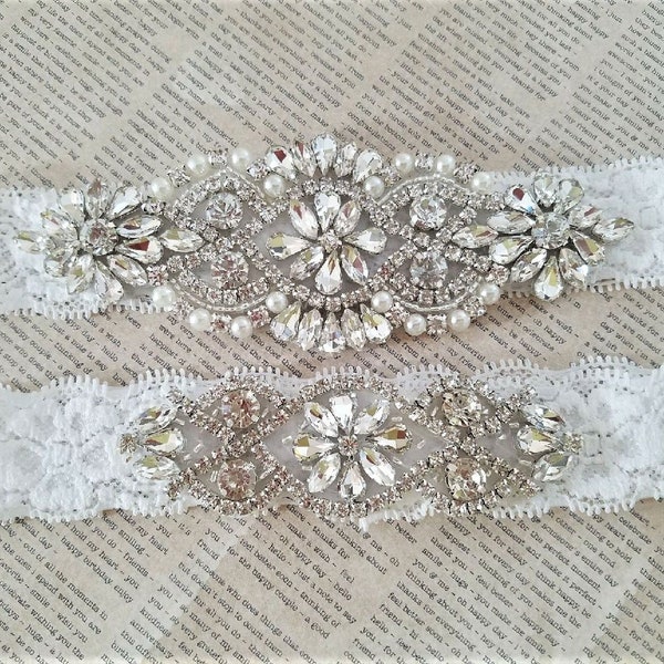 Wedding garter, Bridal Garter Set - Crystal Off White Lace Wedding Garter Set