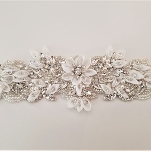 23 1/2" long Wedding Sash Belt, Bridal Sash Belt -  Vintage Clear Crystal Fabric Flower Pearl  Wedding Sash Belt = 23 1/2 inch long trim