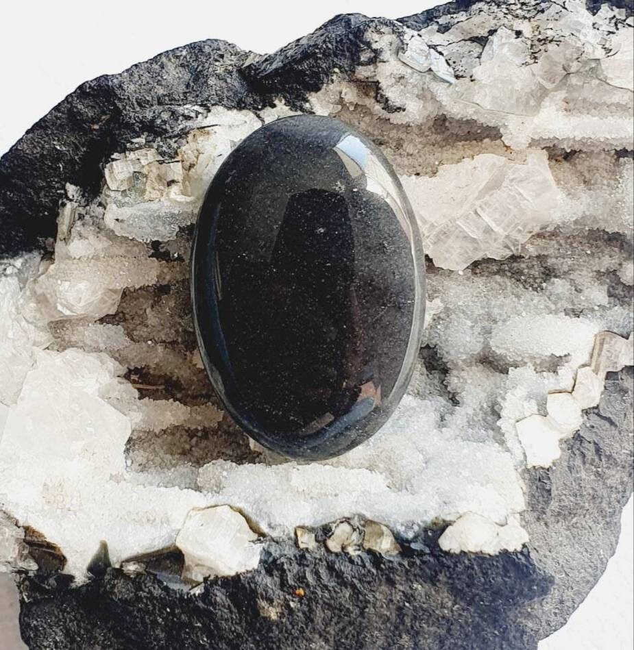 Black jade natural cabochon stone oval gemstone for jewelry | Etsy