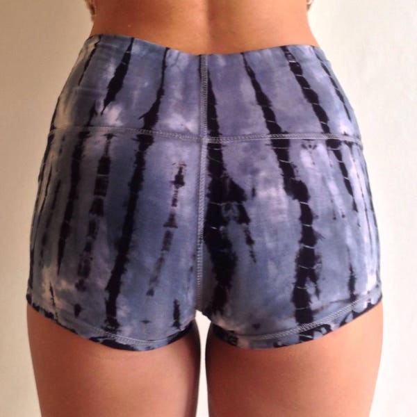 Yoga Shorts in Sodalite Tie Dye/Yoga/Women's Yoga Shorts/Tie Dye Shorts/Tie Dye Yoga Shorts/Festival Shorts/Boho/Yoga Shorts/Yoga/Yoga/Yoga