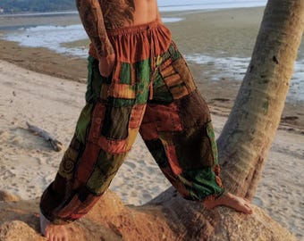 Pantalon de jogging en patchwork de coton : style hippie neutre fait main