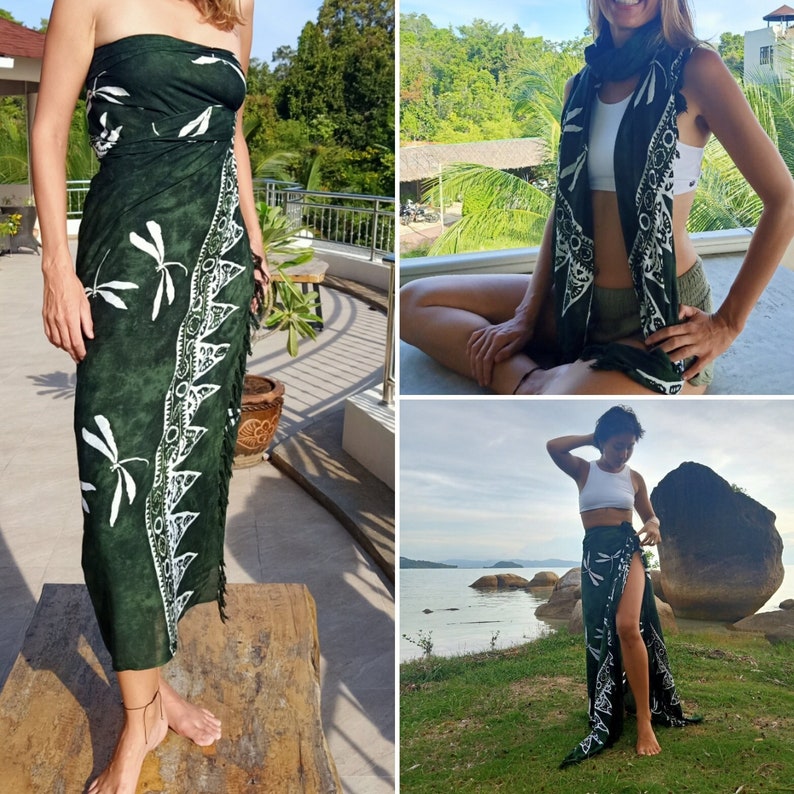 Le paréo vert avec des libellules par Lotus Tribe peut être porté comme une jupe portefeuille, une robe, une écharpe, un châle, une serviette de plage, une robe de bain, une nappe, un cadeau image 2