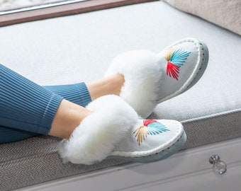 CLEARANCE! FINAL SALE! Moccasin Slip-on Woman & Men Sheepskin with Leather sole Slippers Boots with Fur Birth