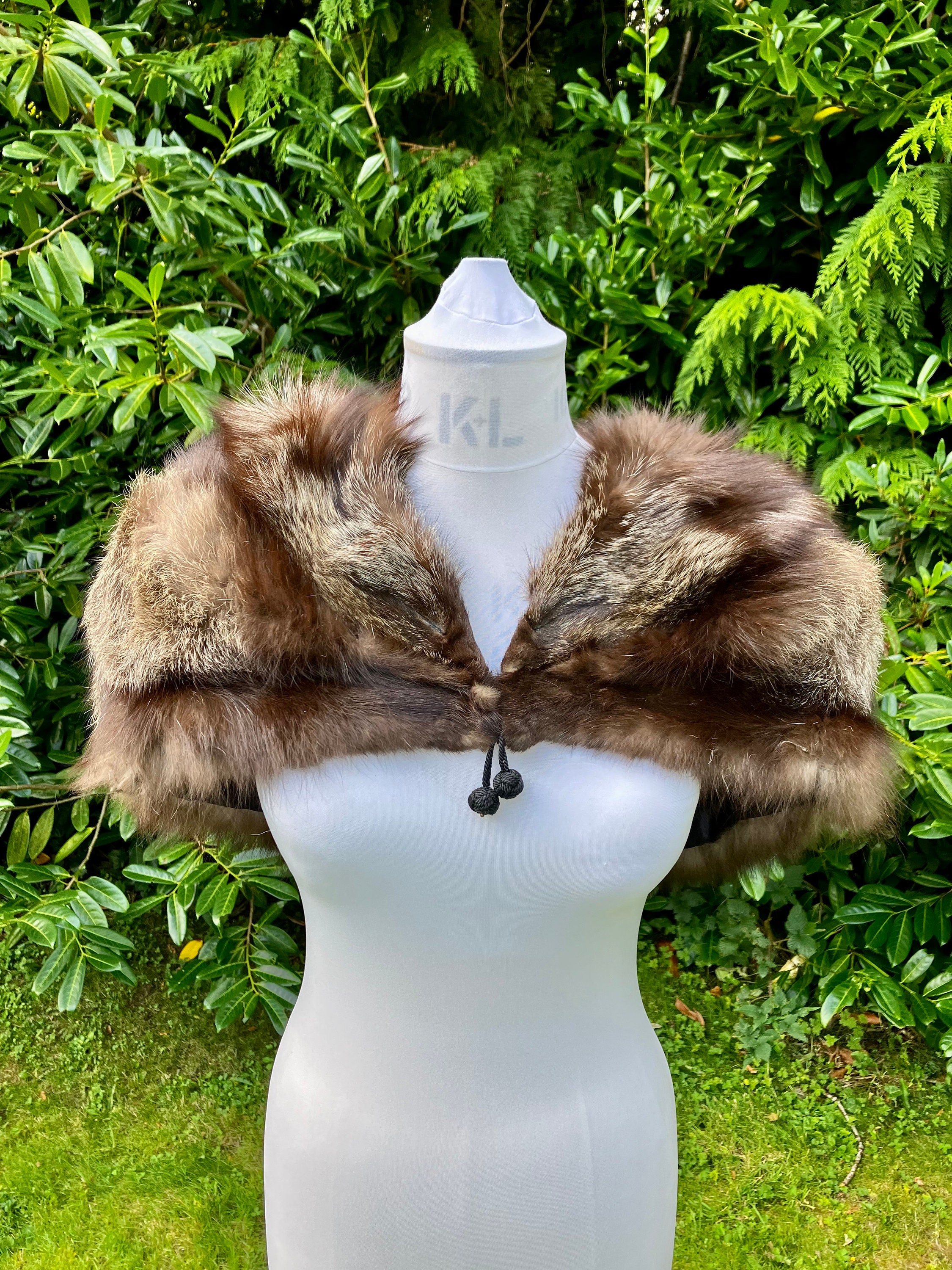 Vintage 1950s Artic Fox Natural Fur Capelet Shrug Wrap by - Etsy