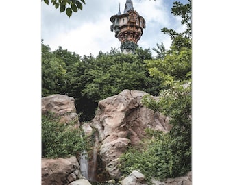 Disney Rapunzel's Tower Poster - Luxuriöses Matte Finish & Atemberaubende Fotografie - VAS