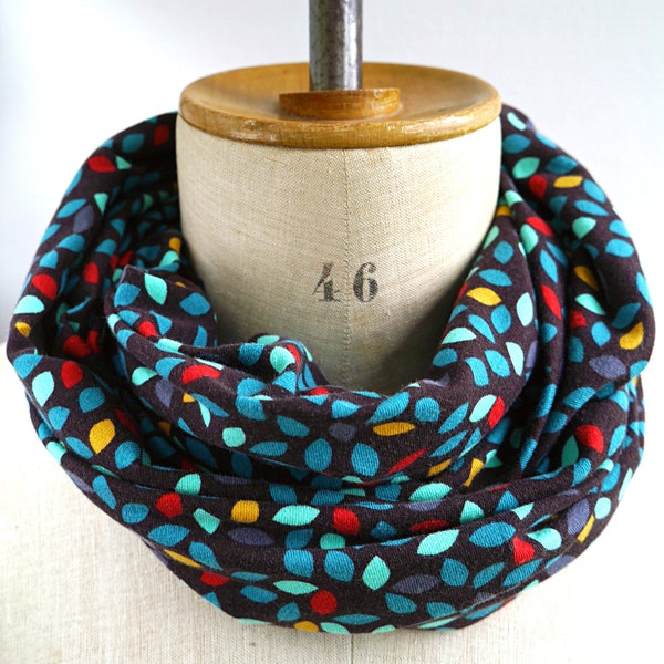 circle scarf with leaves, kids scarf jersey, colorful child scarf, child infinity scarf, child round scarf, kids round scarf, kid loop scarf