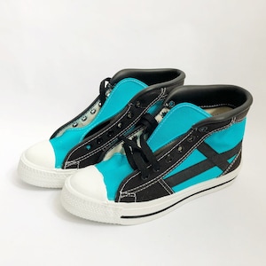 big kids converse imitation high top sneaker youth size 4 deadstock NIB 70s made in USA