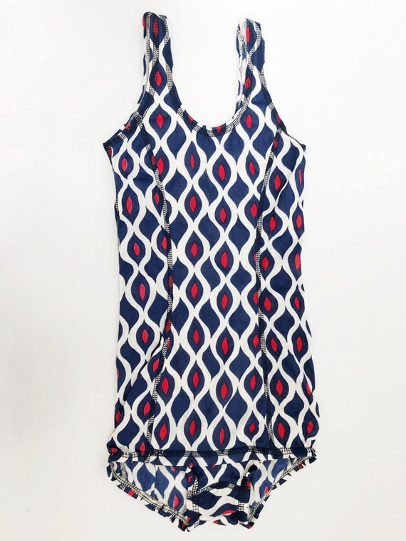 speedo swimsuit size 28